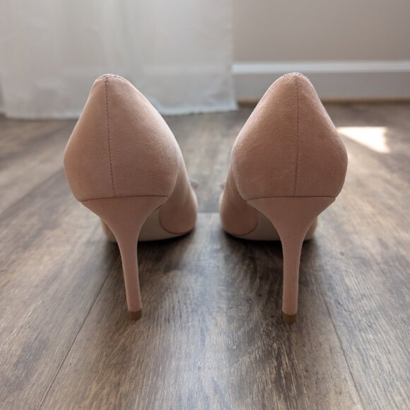 Stuart Weitzman Embellished Bow Pumps - Picture 4 of 7